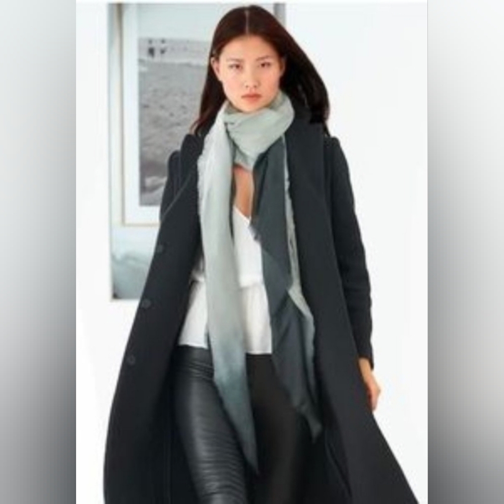NWT Carly Cushnie Ombre Scarf